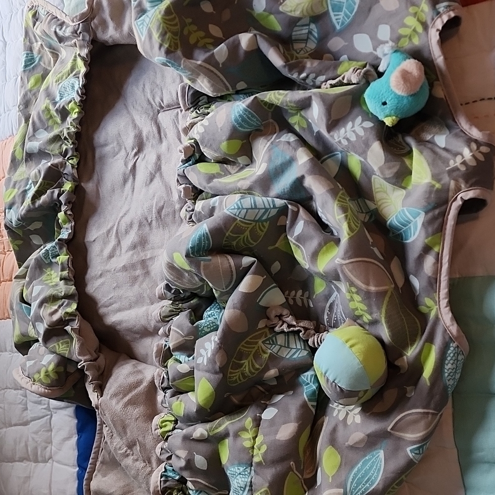 Eddie Bauer shopping cart cover
